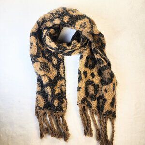 A New Day Thick Winter Scarf Animal Print Leopard Tan/Black Tassle Warm Winter
